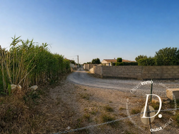 Terrains constructibles à Roquefort-des-Corbières - 870 m² viabilisés au cœur du village