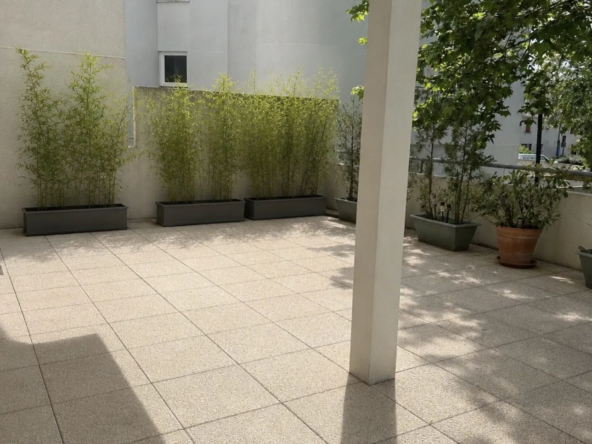 Bel appartement 2 pièces de 56 m² avec terrasse à Plaisir