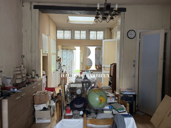 Maison à vendre à Tourcoing de 92 m² avec grand potentiel de rénovation