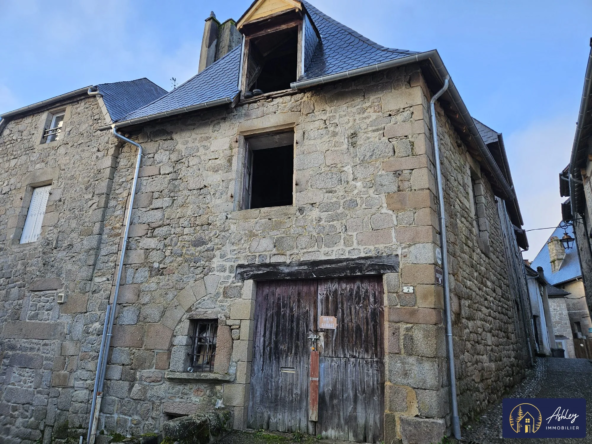 Maison à rénover à Meymac avec toiture neuve et fort potentiel