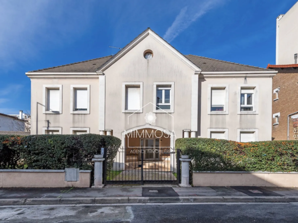 Appartement à vendre Les Pavillons-sous-Bois 2 pièces avec box sécurisé