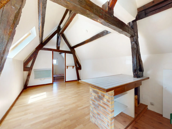 Appartement 2 pièces à Chartres – Quartier dynamique et recherché