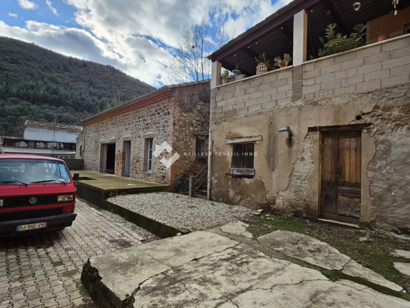Immeuble à vendre à Bessèges - 572 m², 198 000 €, chauffage réversible