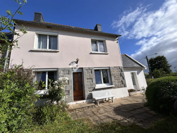 Charmante maison 3 chambres à Yffiniac, jardin et double garage, investissez ou vous installez dans un quartier recherché
