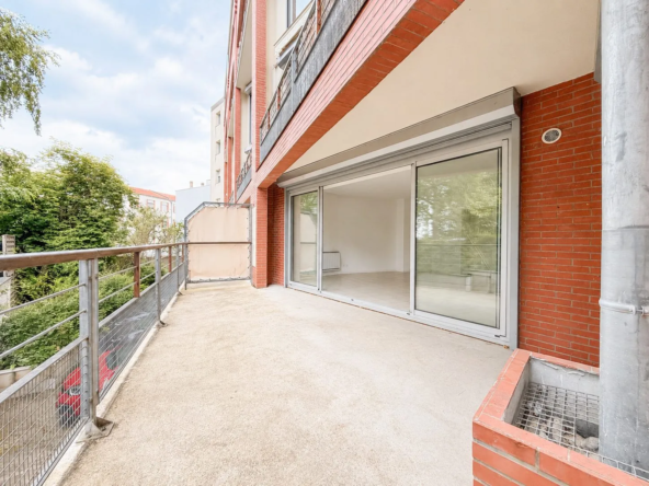 Appartement T3 lumineux avec balcon et parking privé à Clermont-Ferrand