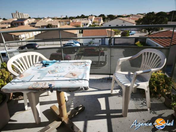 Appartement T3 à Port-la-Nouvelle avec balcon, parking et résidence sécurisée