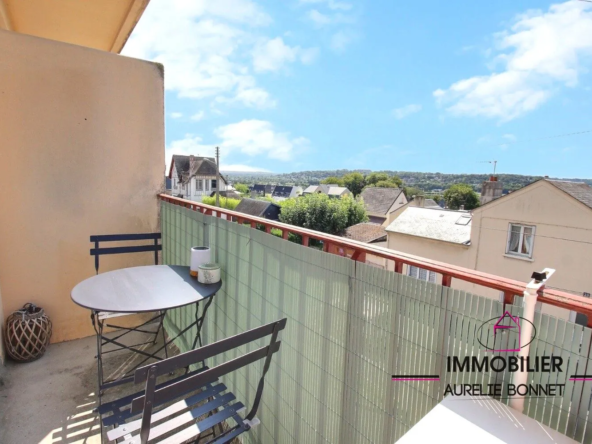 Appartement 2 pièces avec balcon et vue dégagée à Trouville