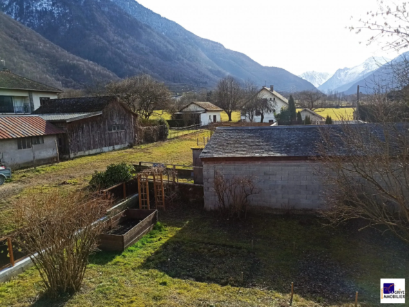 Investissement en viager occupé à Argentine 73220 - Maison avec potentiel à bas prix