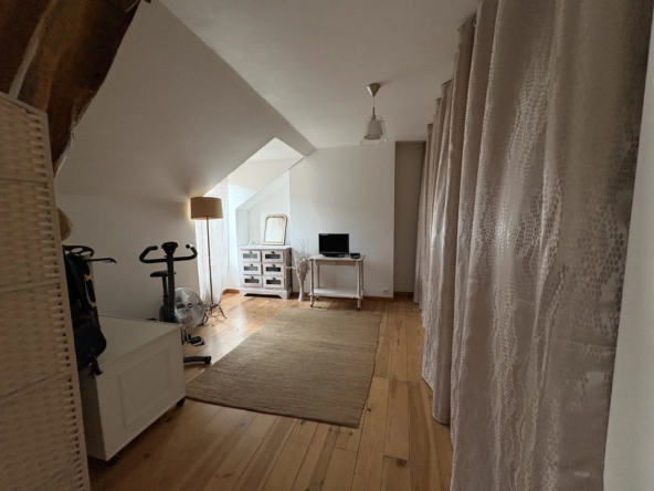 Maison de ville 3 chambres avec jardin à Villeneuve-l'Archevêque