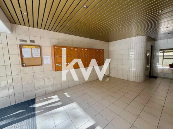 À vendre appartement T4 de 81,50 m² à Saint-Étienne dans le secteur Parc de l'Europe