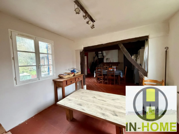 Maison indépendante avec dépendance sur 900 m² à Montdidier / Ressons-sur-Matz