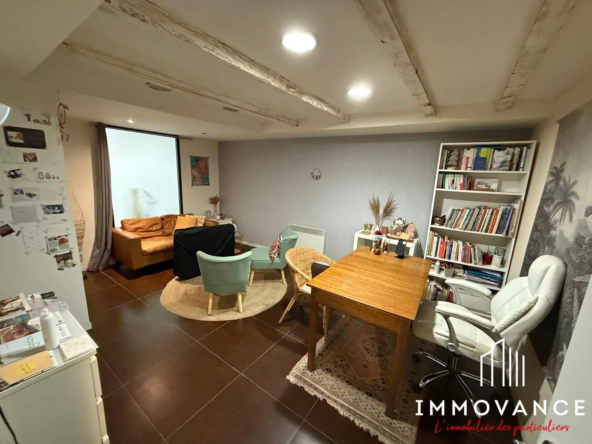 Local professionnel à vendre à Montpellier - 63 m² en rez-de-chaussée dans un immeuble haussmannien
