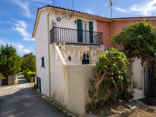 Maison individuelle à vendre à Grasse avec patio, vue dégagée et parking