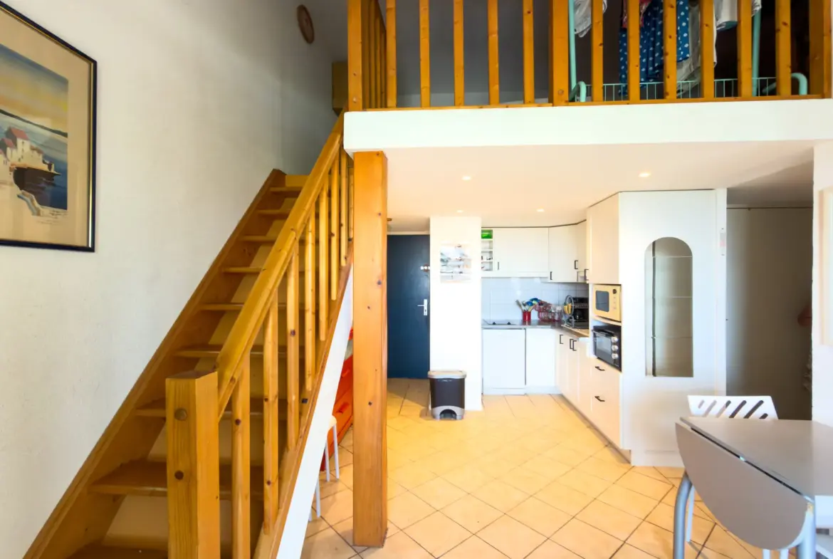 Appartement duplex vue mer de 43 m² à La Londe les Maures 