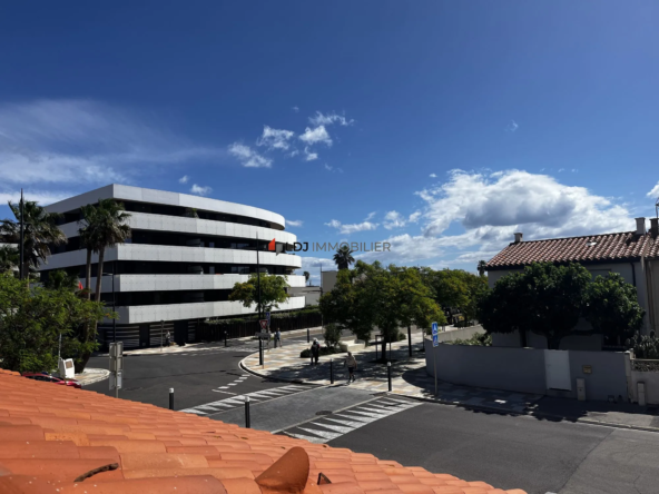 Studio à vendre au Barcarès avec terrasse et parking, proximité plage et commerces