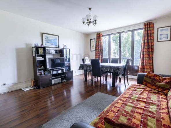 Appartement 3 pièces lumineux avec balcon et box en vente à Neuilly-sur-Marne