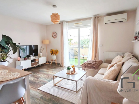 Appartement T3 avec terrasse et parking à Nîmes, idéal investissement ou résidence principale
