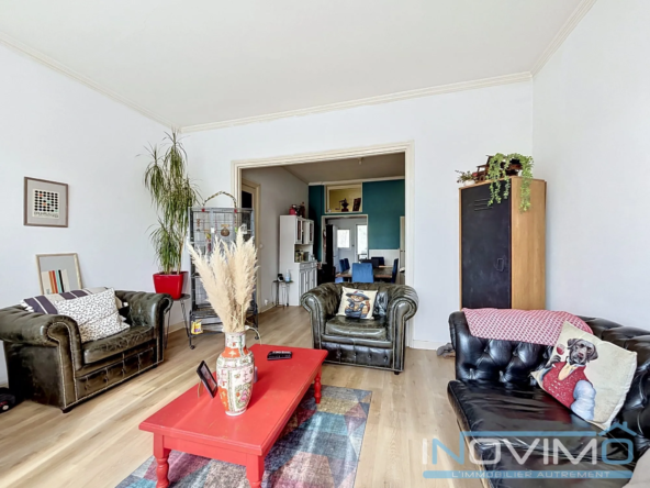 Maison mitoyenne 100 m² avec parking et grenier aménageable à Coudekerque-Branche