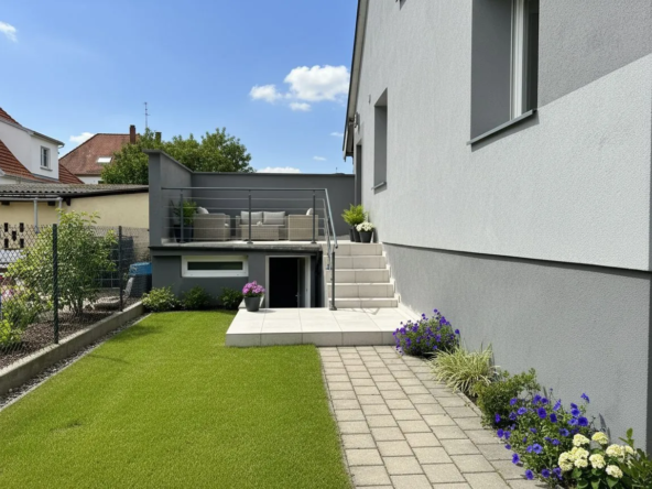 Charmant T3 rénové avec terrasse, jardin et parking à Haguenau