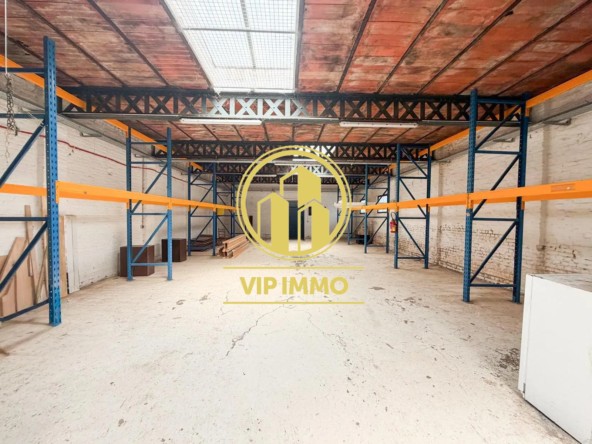 Entrepôt de 165 m² à Linselles proche Lille - Opportunité d'investissement