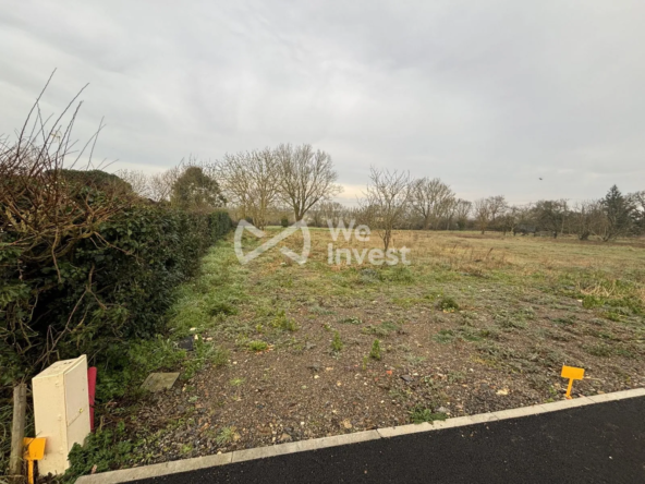 Terrain viabilisé de 644 m² à La Bretonnière, vue dégagée, idéal résidence