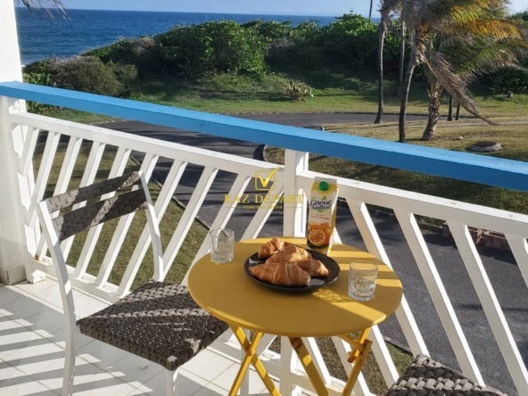 Studio avec vue mer, piscine et plage à Saint-François en Guadeloupe