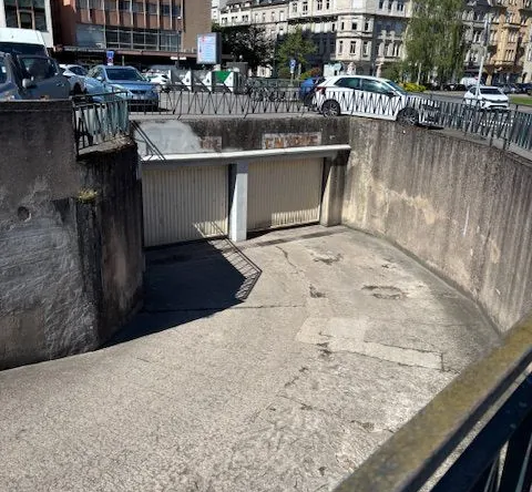 Parking couvert sécurisé à Thionville - Emplacement idéal au centre-ville