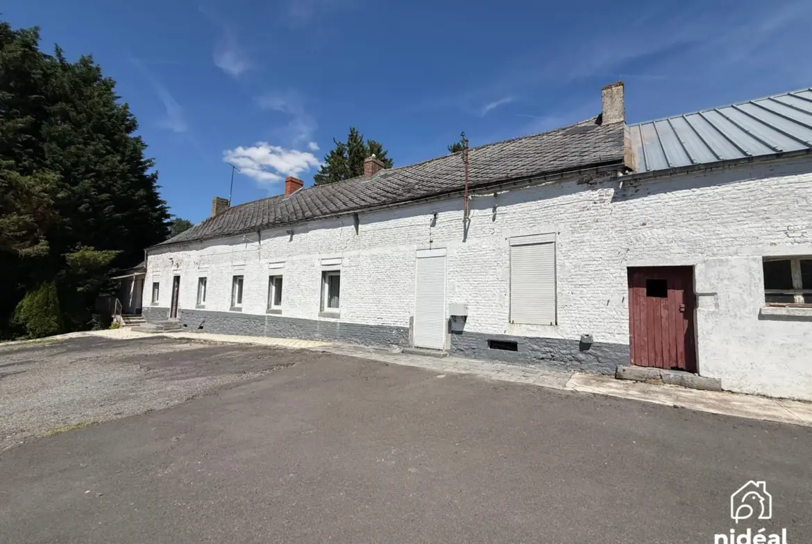 Ferme ancienne à rénover avec grand terrain à Vieux-Reng - Potentiel exceptionnel 