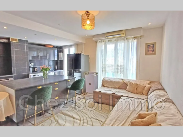Appartement 3 pièces avec terrasse et vue mer à Nice Ouest
