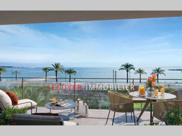 Appartement 2 pièces neuf à Golfe-Juan face à la mer, livraison 2027