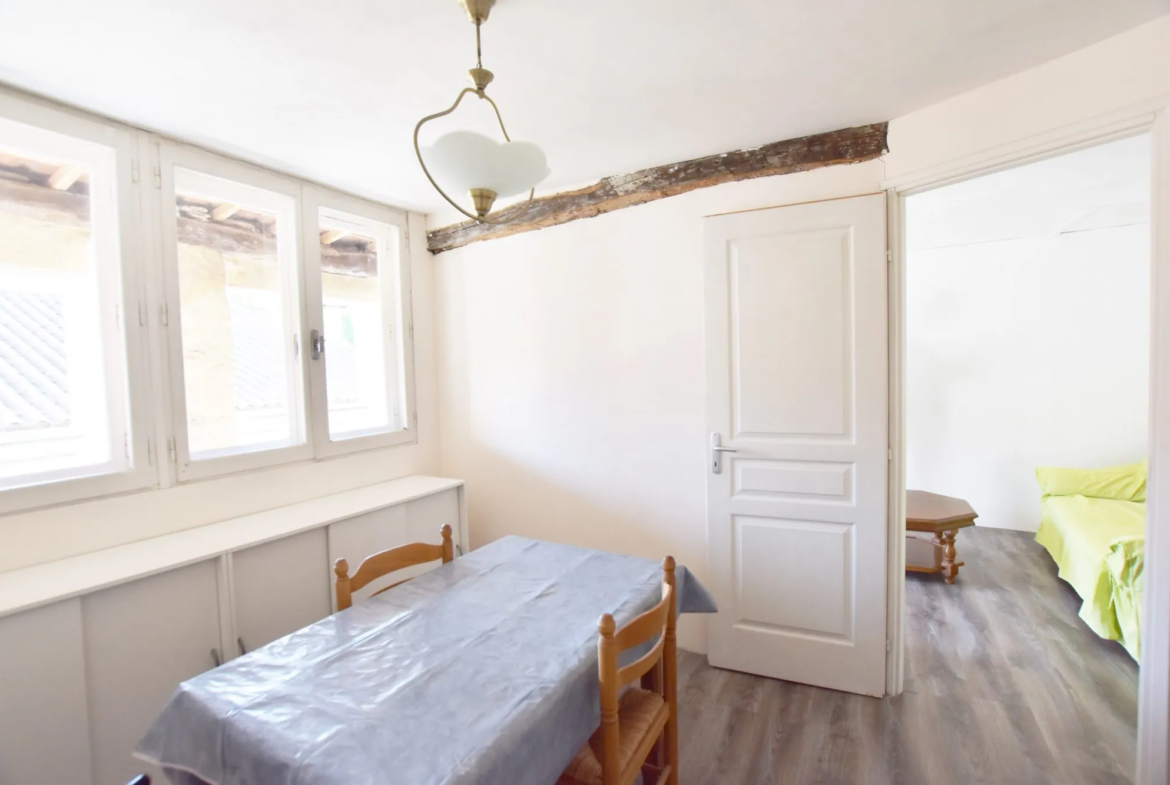 Maison de village de 86 m² avec terrasse à Chamborigaud — Idéal résidence secondaire ou investissement 