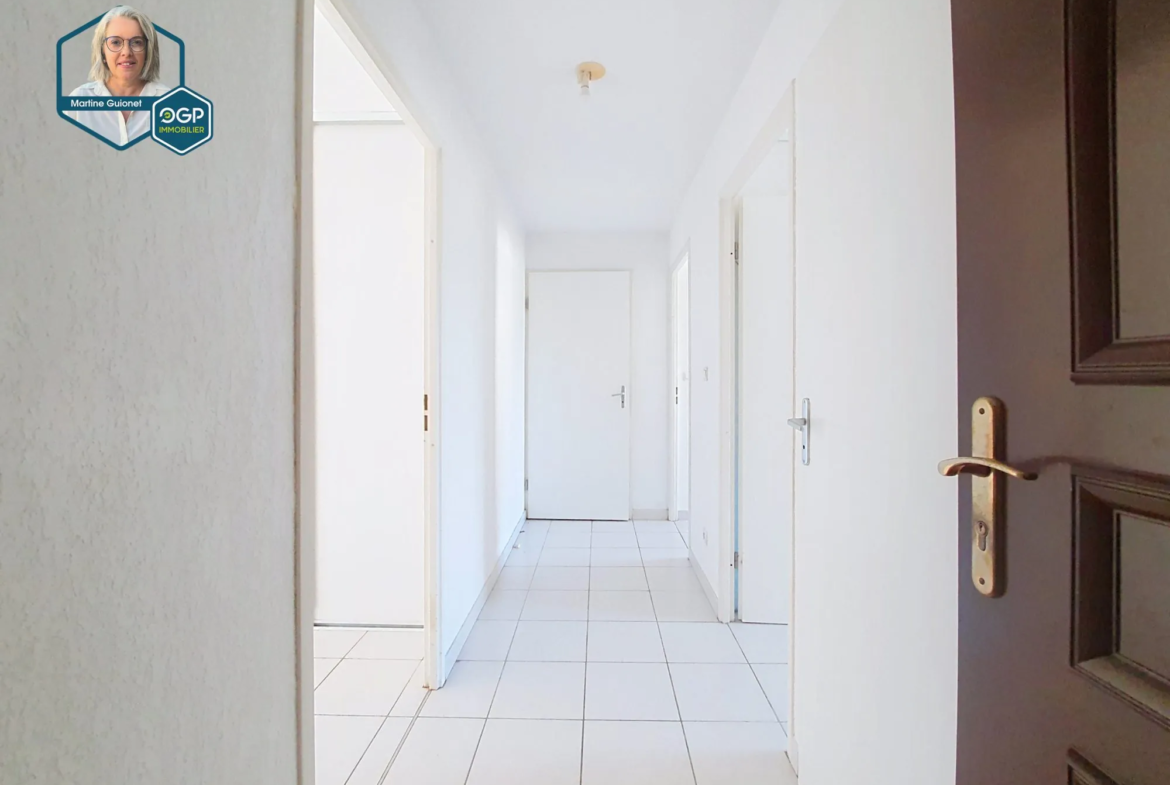 Appartement T3 de 54 m² avec terrasse sud à Castelnau d'Estrétefonds 