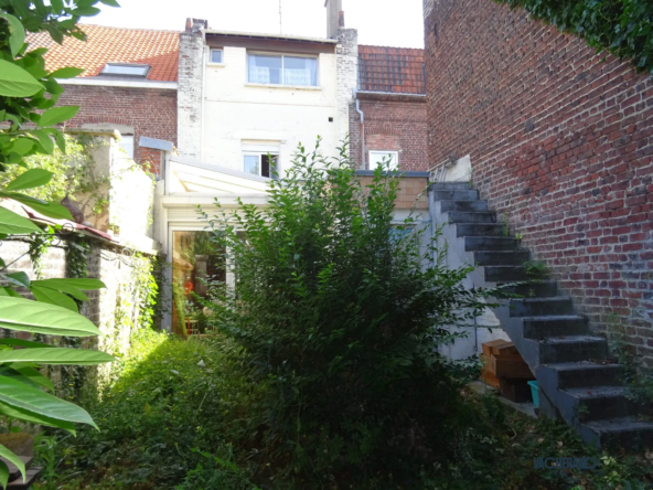 Maison de caractère de 1930 à vendre à Faches-Thumesnil, proche des transports