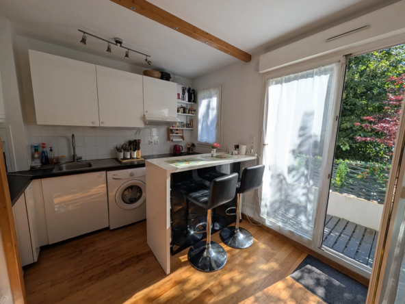 Appartement 2 pièces lumineux avec cave à Plaisir