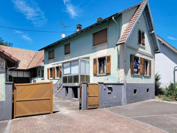 Maison familiale à rénover avec dépendances à Weitbruch près Haguenau
