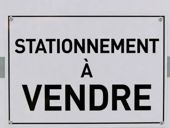 Stationnement aérien dans le centre de Saumur - Résidence Les Jardins de Nantilly