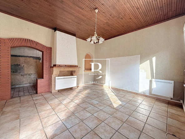 Maison à rénover de 60 m² avec grange indépendante à Ecourt-Saint-Quentin