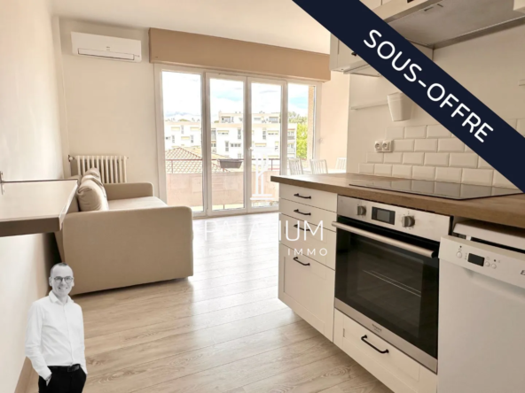 Appartement T2 rénové avec balcon exposé Sud-Est à Salon-de-Provence