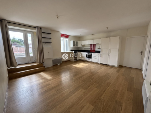 Vente appartement T3 récent avec dépendance et stationnement à Cugand