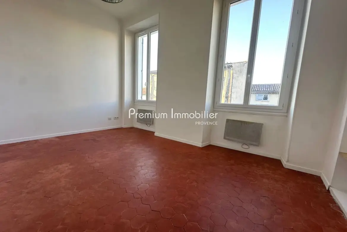 Appartement T3 à vendre au Puy-Sainte-Réparade, agence immobilière Provence 