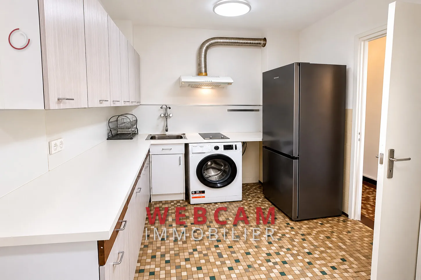 Charmant appartement 2 pièces avec terrasse à Cannes La Bocca 