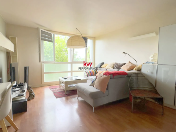 Appartement F3 rénové de 64 m² à Soisy-sous-Montmorency avec parking