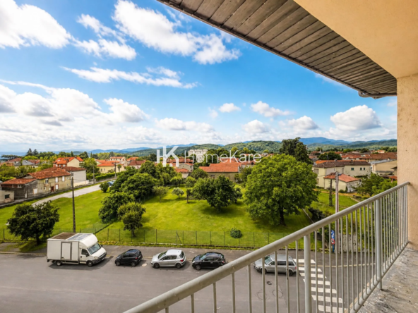 Appartement T3 lumineux à Saint-Gaudens, dernier étage avec balcon et chauffage gaz