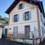Appartement duplex lumineux de 42 m² avec terrasse et garage à Thizy-les-Bourgs