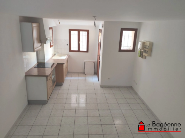 Maison de village F2 à Elne avec cave, idéal premier achat ou investissement