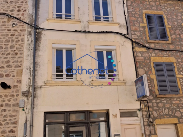 Immeuble de rapport à vendre au centre du village avec forte rentabilité