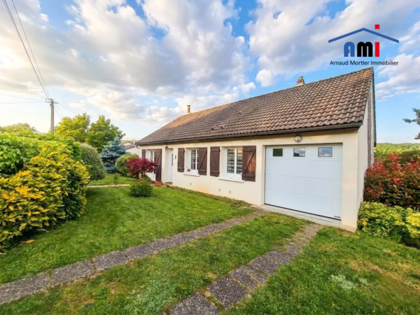 Pavillon de plain-pied avec vue étang, 2 chambres, terrain de 750m² à La Madeleine-Bouvet