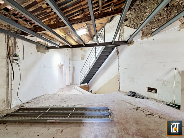 Appartement à Rénover de 100 m² à Brignon, Investissement ou Premier Achat