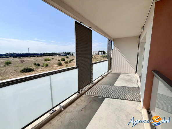 Appartement T2 avec terrasse et deux parkings à Narbonne