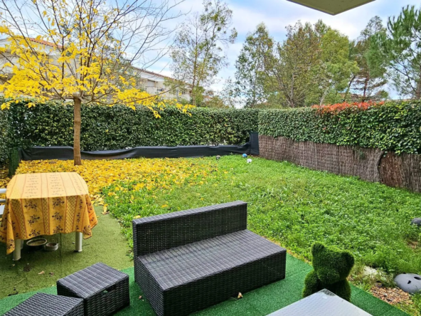 Appartement T3 avec jardin et terrasse à vendre au Le Luc